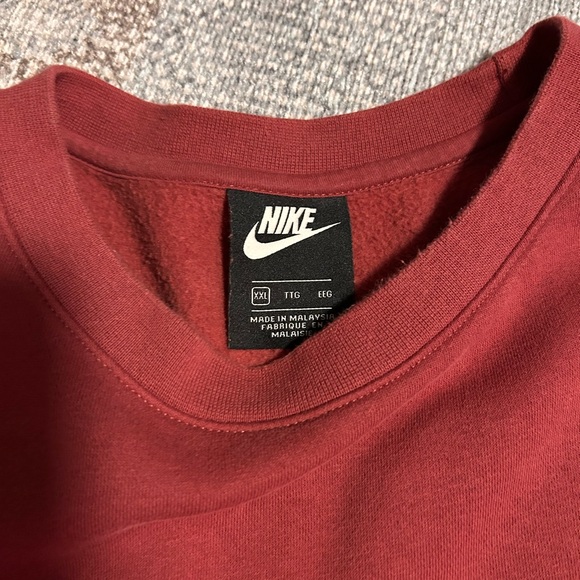 Red Nike Crewneck - Picture 2 of 2